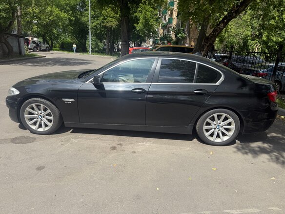 2012 BMW 5 серии 530d xDrive VI (F10/F11/F07), чёрный, 2100000 рублей - вид 4