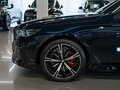 2024 BMW 5 серии 530i xDrive VIII (G60/G61/G68), синий, 8500000 рублей - вид 6
