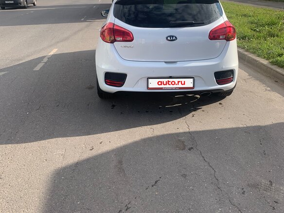 2015 Kia Ceed II Рестайлинг, белый, 1250000 рублей - вид 5