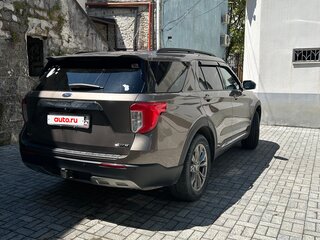 2020 Ford Explorer VI, коричневый, 2700000 рублей, вид 4