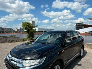 2015 Mitsubishi Outlander III Рестайлинг 2, чёрный, 1790000 рублей, вид 1