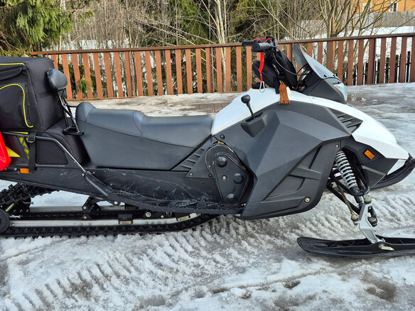 2021 Stels Капитан S150L, белый, 380000 рублей