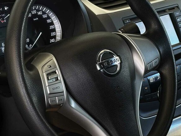 2015 Nissan Sentra VII (B17), синий, 875000 рублей - вид 11