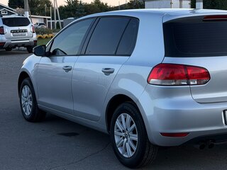 2010 Volkswagen Golf VI, серебристый, 550000 рублей, вид 5