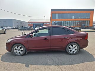 2008 Ford Focus II Рестайлинг, красный, 600000 рублей, вид 4