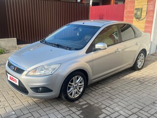 2008 Ford Focus II Рестайлинг, серебристый, 620000 рублей, вид 1