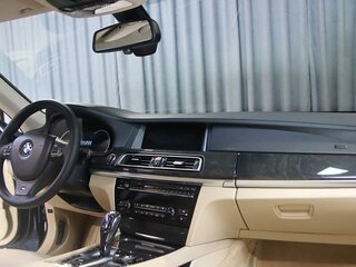 2014 BMW 7 серии Long 740Li xDrive V (F01/F02/F04) Рестайлинг, синий, 1799000 рублей, вид 5
