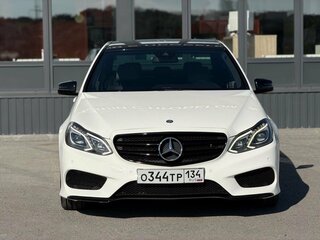 2013 Mercedes-Benz E-Класс 200 IV (W212, S212, C207) Рестайлинг, белый, 1850000 рублей, вид 3
