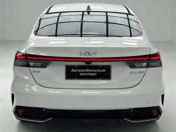 2023 Kia K3 II (China Market) Рестайлинг, белый, 1641255 рублей - вид 7