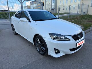 2011 Lexus IS 250 II Рестайлинг 2, белый, 1699000 рублей, вид 3