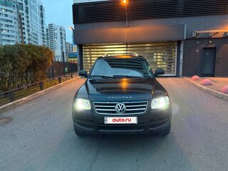 2006 Volkswagen Touareg I, чёрный, 685000 рублей, вид 2