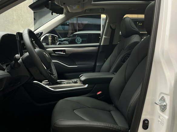 2026 Toyota Highlander IV (XU70), белый, 5499000 рублей - вид 21