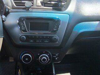 2014 Kia Rio 6-speed III, бежевый, 910000 рублей, вид 5