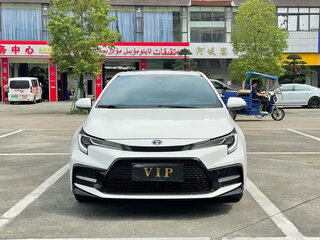 2023 Toyota Corolla Sporty XII (E210), белый, 1699000 рублей, вид 2