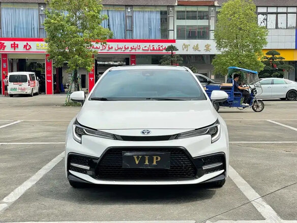 2023 Toyota Corolla Sporty XII (E210), белый, 1699000 рублей - вид 1