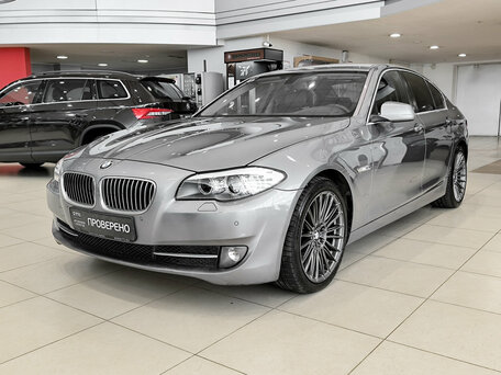 BMW 5 серии VI (F10/F11/F07)