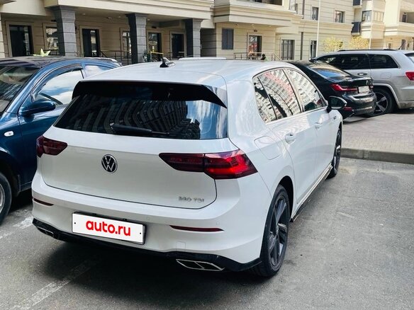 2022 Volkswagen Golf VIII, белый - вид 6
