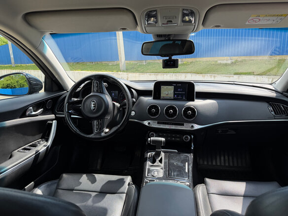 2018 Kia Stinger I, чёрный, 2700000 рублей - вид 13