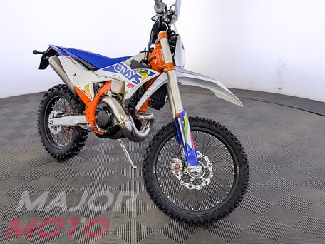 2026 KTM 300 EXC, оранжевый, 1349000 рублей, вид 2