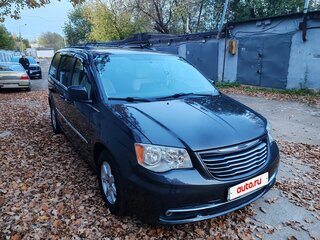 2011 Chrysler Town & Country V Рестайлинг, серый, 1350000 рублей, вид 3