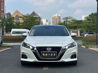 2022 Nissan Altima VI (L34), белый, 1725000 рублей, вид 2