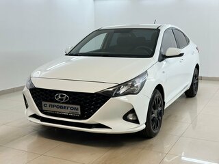 2020 Hyundai Solaris II Рестайлинг, белый, 1550000 рублей, вид 1
