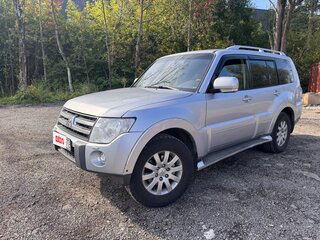 2007 Mitsubishi Pajero IV, серебристый, 1199000 рублей, вид 4