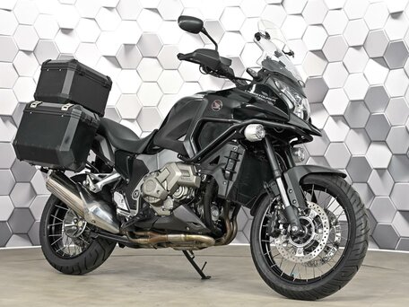 2013 Honda VFR 1200X (Crosstourer), чёрный, 977000 рублей, вид 1