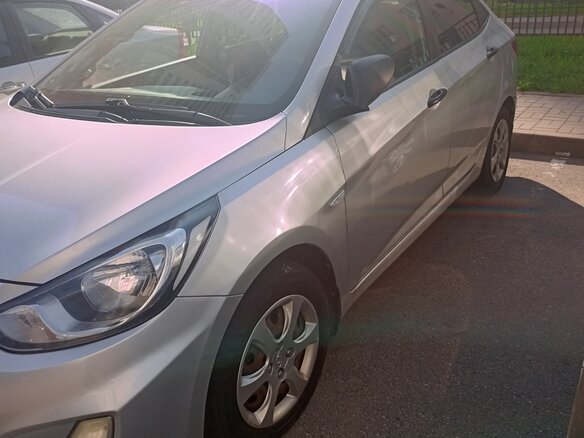 2012 Hyundai Solaris I, серебристый, 567000 рублей - вид 3