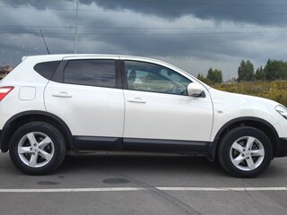 2013 Nissan Qashqai I Рестайлинг, белый, 1100000 рублей, вид 1
