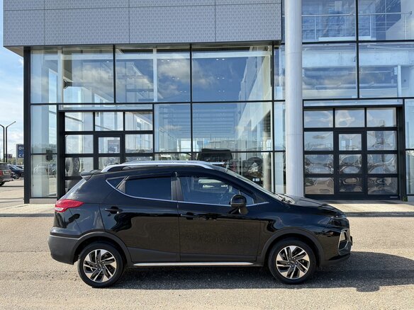 2023 JAC JS3, чёрный, 945000 рублей - вид 6