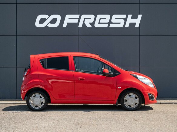 2017 Ravon R2, красный, 680000 рублей - вид 4