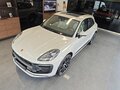 2025 Porsche Macan I Рестайлинг 2, серый, 13940000 рублей - вид 5