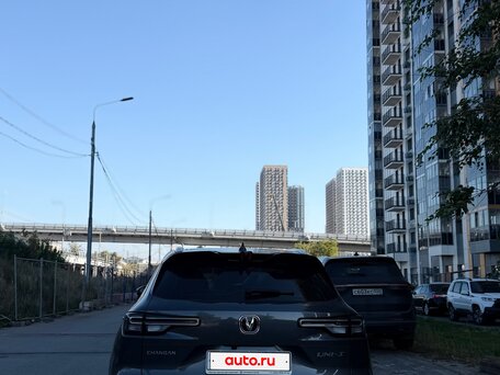 2024 Changan CS55 Plus II, серый, 2100000 рублей, вид 4