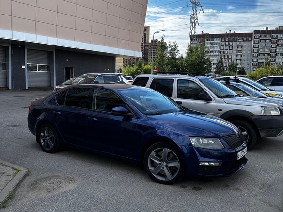 2016 Skoda Octavia III (A7), синий, 1300000 рублей - вид 8