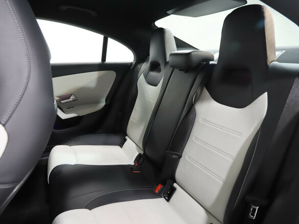 2020 Mercedes-Benz CLA 200 II (C118, X118), синий, 2770000 рублей - вид 9