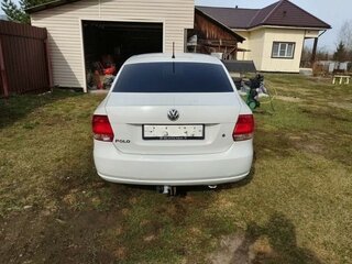2013 Volkswagen Polo V, белый, 600000 рублей, вид 4