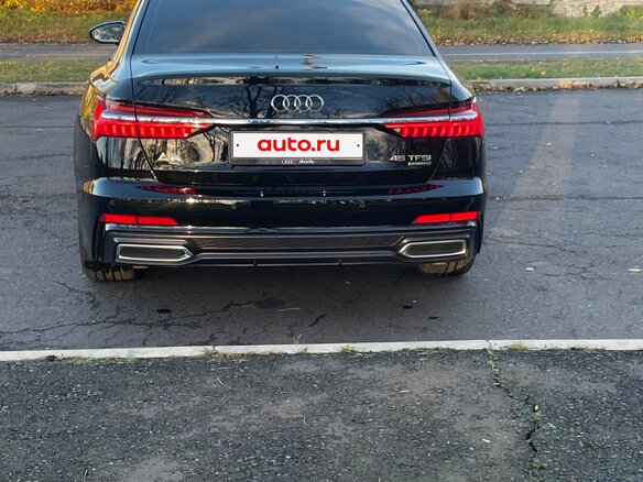 2020 Audi A6 45 TFSI V (C8), чёрный, 3850000 рублей - вид 4