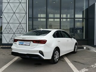 2021 Kia Cerato IV Рестайлинг, белый, 1149000 рублей, вид 5