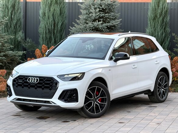 2026 Audi Q5 L 45 TFSI II (FY) Рестайлинг, белый, 5950000 рублей - вид 1