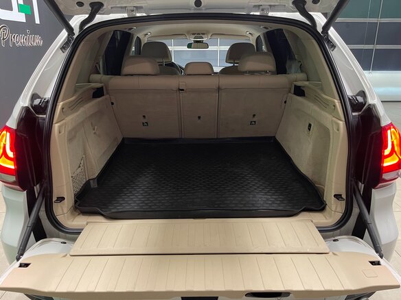 2014 BMW X5 35i III (F15), белый, 2690000 рублей - вид 20