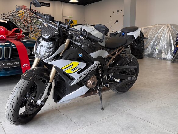 2022 BMW S 1000 R, серый, 1600000 рублей - вид 25