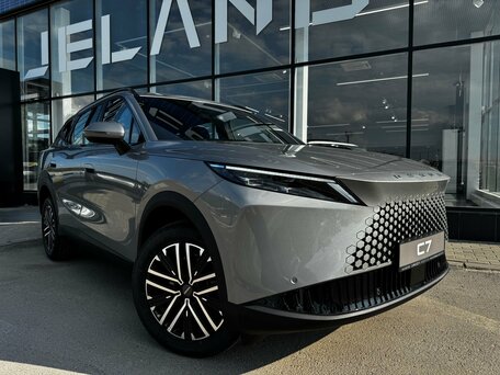 Omoda C7