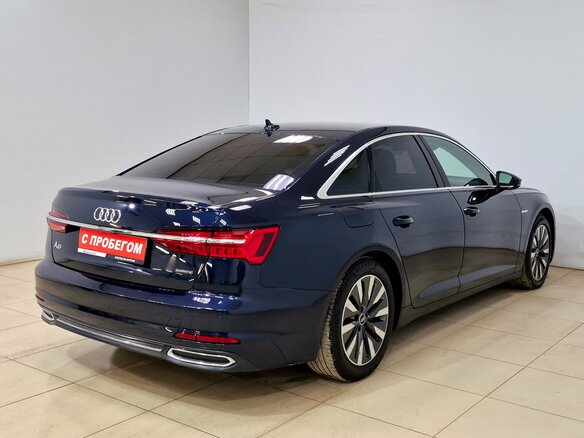 2021 Audi A6 45 TFSI V (C8), чёрный, 2975000 рублей - вид 4