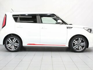 2018 Kia Soul II Рестайлинг, белый, 1775000 рублей, вид 4