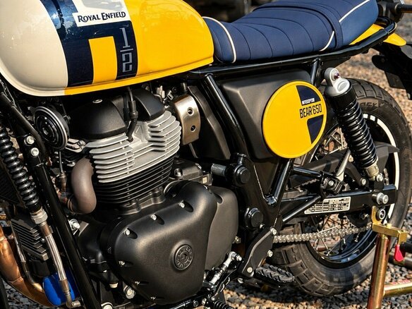 2025 Royal Enfield Bear 650, жёлтый, 580000 рублей - вид 5