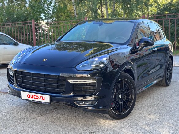 2015 Porsche Cayenne GTS II Рестайлинг (958), чёрный, 3650000 рублей