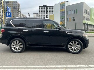 2011 Infiniti QX56 II, чёрный, 2000000 рублей, вид 5