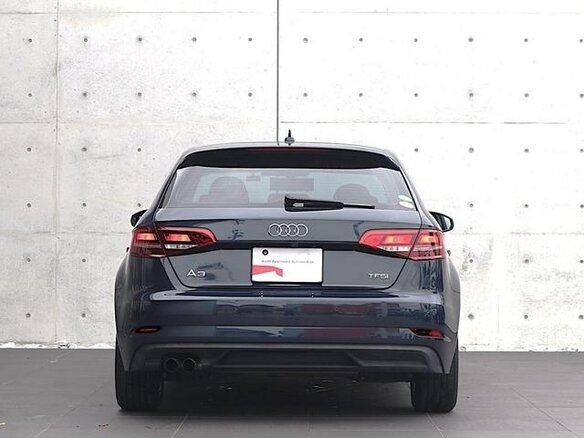 2022 Audi A3 Sportback 30 TFSI IV (8Y), синий, 1415009 рублей - вид 5