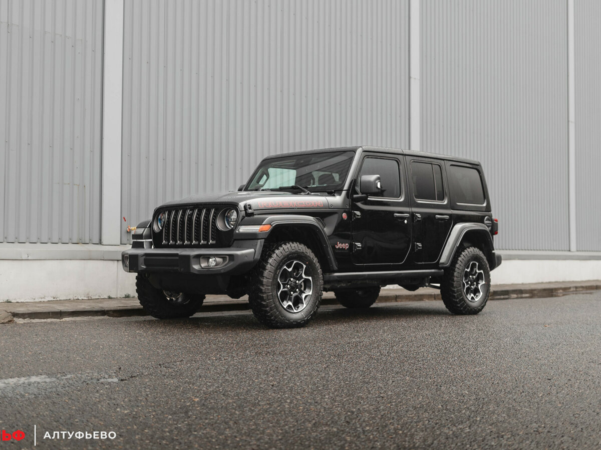 Открыть фотографии: Jeep Wrangler IV (JL)